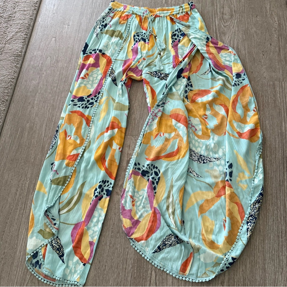 Floral Open Leg Pants NWT